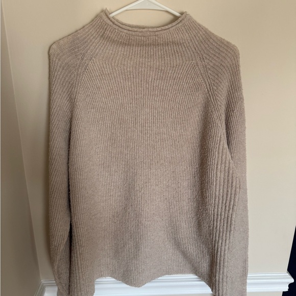 Thread & Supply Sz M Recycled Polyester Mockneck Sweater Preppy Comfy Casual - Picture 2 of 11